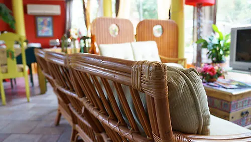 Chaconia Hotel Maraval Trinidad ve Tobago