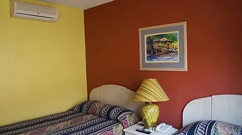 Chaconia Hotel Maraval